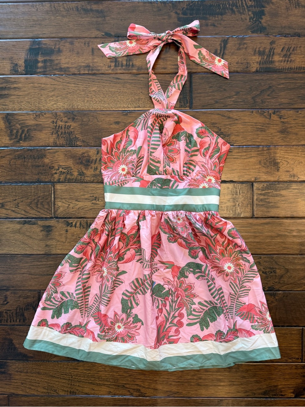 Womens Pink Floral Halter Dress with Green Trim. NWOT